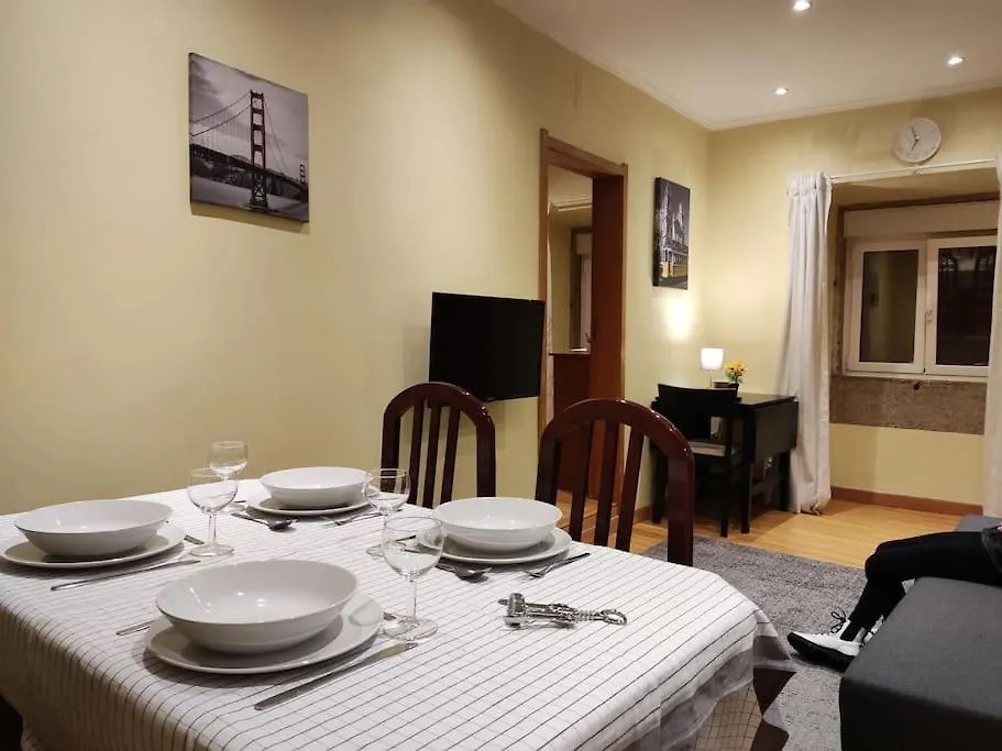 Apartamento Acolhedor No Coracao De Lisboa 리스본